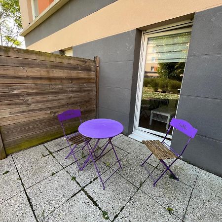 Acajou, Studio Avec Terrasse Et Parking Prive Caen Exteriör bild
